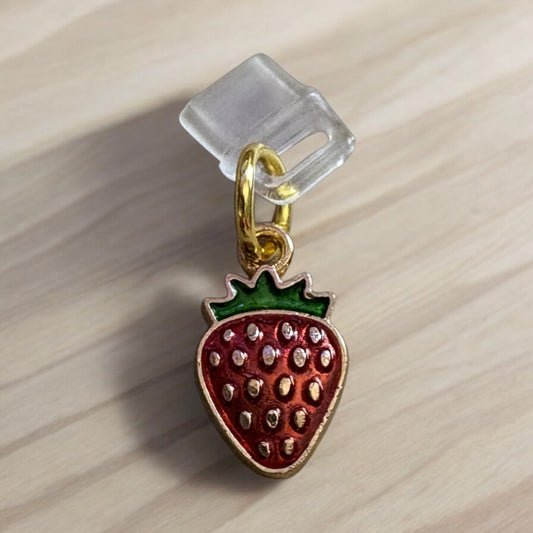 Red Strawberry Charm | Kindle, iPad, iPhone (C-Port)